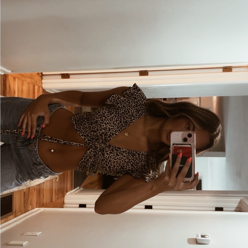 Leopard Print Ruffle Crop Top